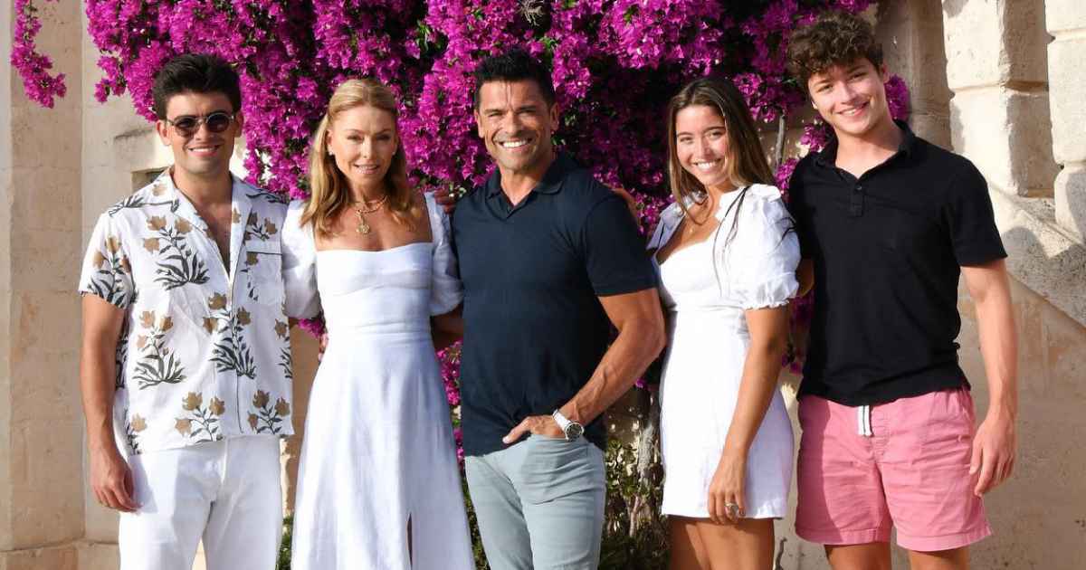 Kelly Ripa and Mark Consuelos’ Family Album With Their 3 Children ...