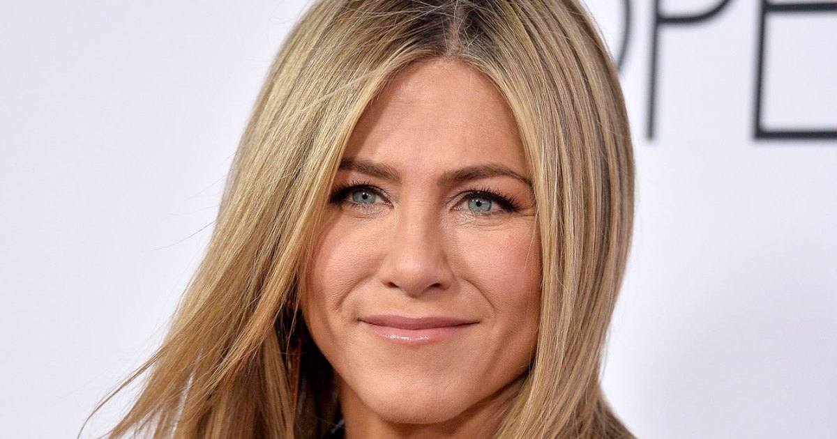 Jennifer Aniston’s Favorite Hair Mask Is 1 of Her ‘Desert Island’ Items ...