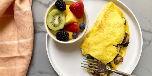 Veggie Omelet with Cheese, Spinach and Cauliflower