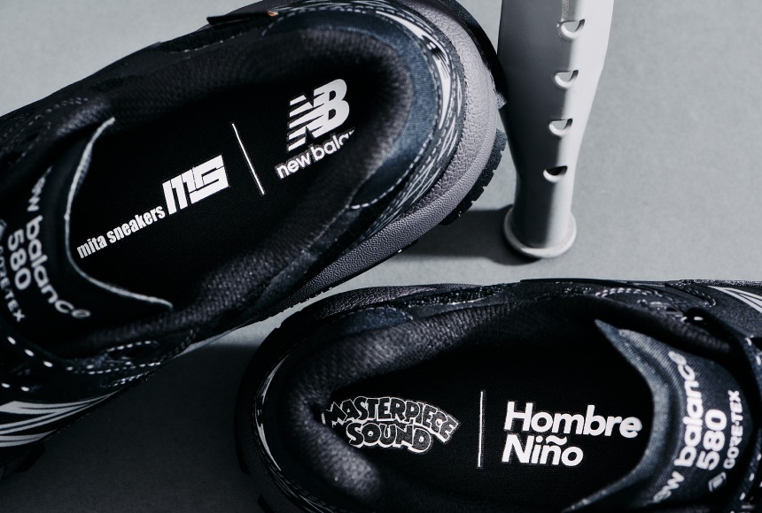 Detailed photographs of GORE-TEX New Balance 580 sneakers designed by Mita Sneakers, MASTERPIECE SOUND & Hombre Niño