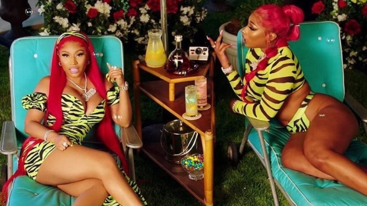 Nicki Minaj Continues Shots At Megan Thee Stallion Urban News Now   Nicki Minaj Continues Shots At Megan Thee Stallion Using Ghost Writers Still Suck 1200x675 1170x658 